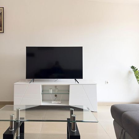 3 Bedroom Apt, Free Wifi & Ac, Cidadela - Lcgr ปรายา ภายนอก รูปภาพ