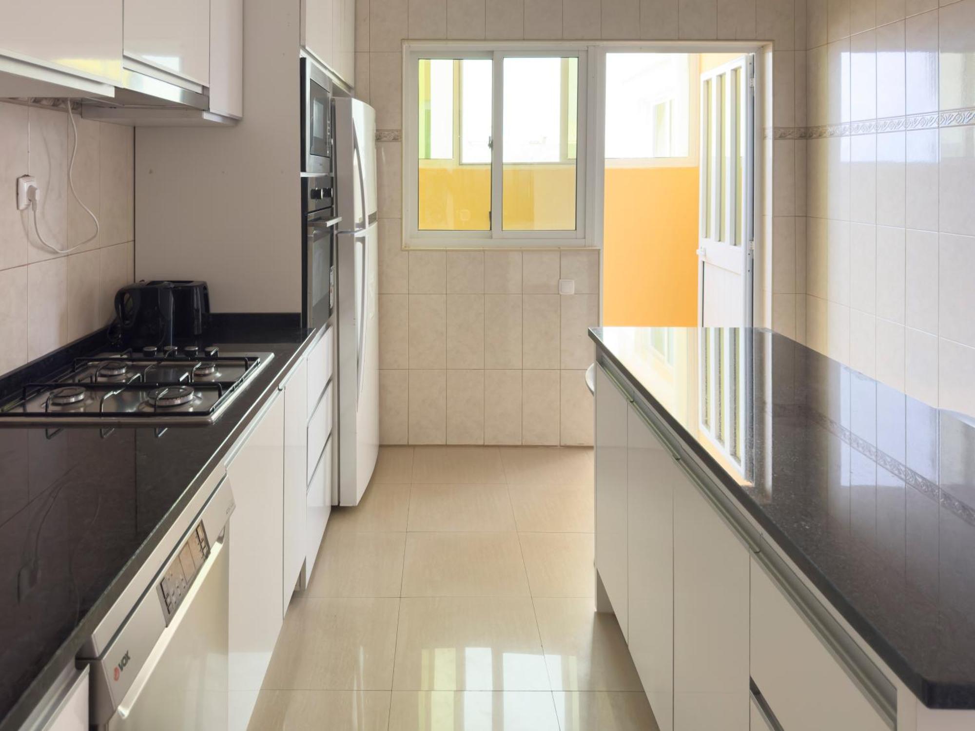 3 Bedroom Apt, Free Wifi & Ac, Cidadela - Lcgr ปรายา ภายนอก รูปภาพ