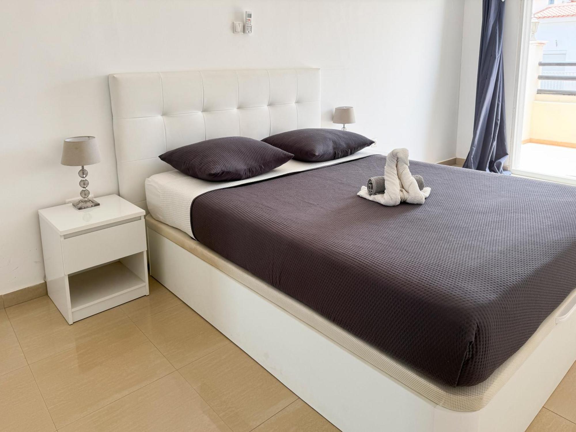 3 Bedroom Apt, Free Wifi & Ac, Cidadela - Lcgr ปรายา ภายนอก รูปภาพ